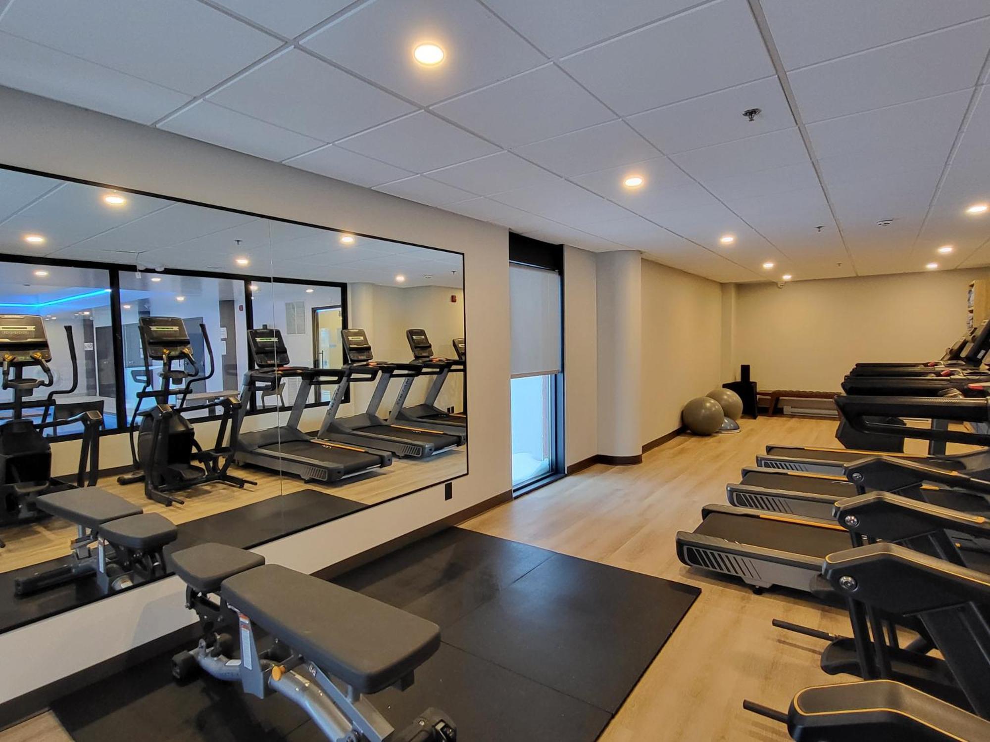 Quality Hotel Centre de Congrès Saint-Jean-sur-Richelieu Extérieur photo